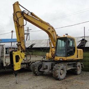 Аренда экскаватора JCB-JS-200W 